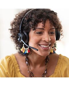 HP Poly Voyager 4320 USB-A Headset +BT700 dongle 76U49AA