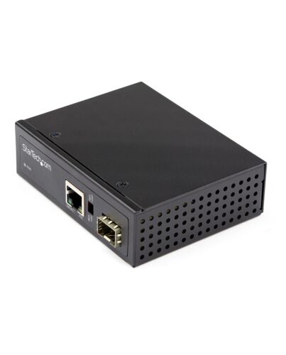 StarTech.com PoE+ Industrial Fiber to Ethernet Media Converter 60W - SFP to RJ45 - Singlemode/Multimode Fiber to Copper Gigabit Ethernet - Compact Size - IP-30/ -40 to +75C