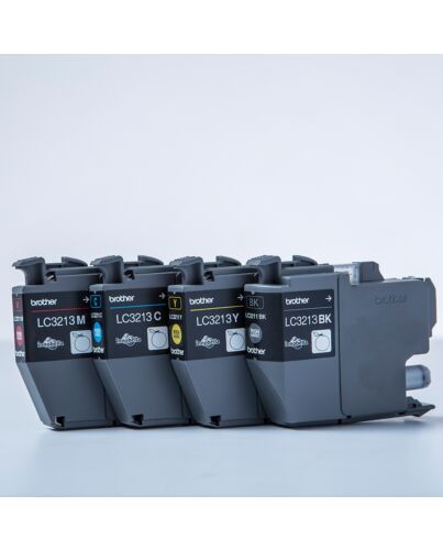Brother LC3213VAL ink cartridge 4 pc(s) Original High (XL) Yield Black, Cyan, Magenta, Yellow LC3213VAL